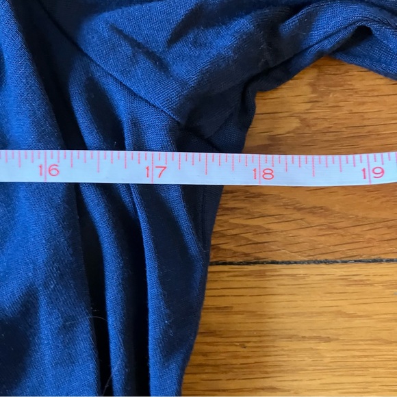 JJwinks Navy Blue Full Moon Long Sleeve w/ Built In Shelf Bra Brafree Large - Picture 9 of 11